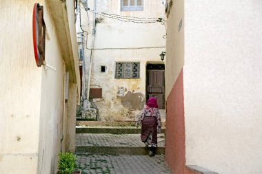 Dar yolları ve geçitler Fas şehirler