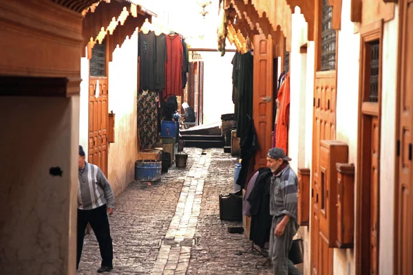 Вузькі смуги та провулків у марокканському міст — стокове фото