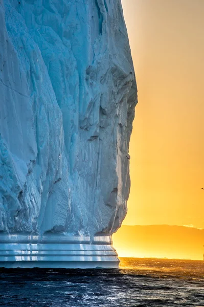 Iceberg Pôr Sol Natureza Paisagens Gronelândia Baía Disko Gronelândia Ocidental — Fotografia de Stock