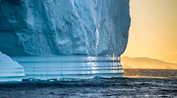 Iceberg Atardecer Naturaleza Paisajes Groenlandia Disko Bay Groenlandia Occidental — Foto de Stock