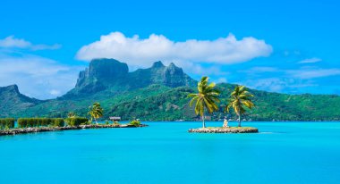 Bora Bora Havaalanı görünümden. Bu ne bir Bora Bora havaalanında bavul kadar toplama sonra göreceksiniz.