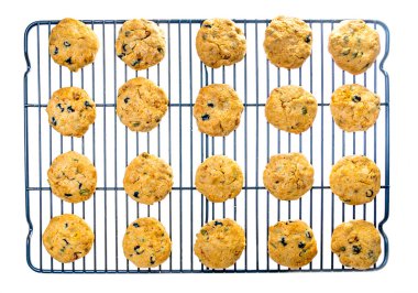 Soğutma rafında ev yapımı kurabiyeler