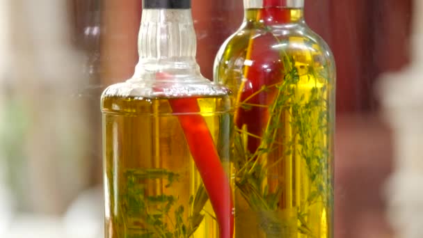 Botellas de Aceite de Oliva — Vídeos de Stock