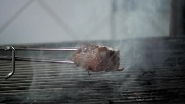 Beef Steak jest prawie gotowy — Wideo stockowe