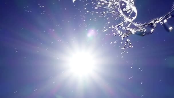 Drops Water Sunny Sky — Stock Video