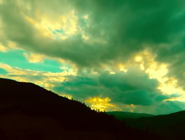 山の風景 タイムラプス — ストック動画