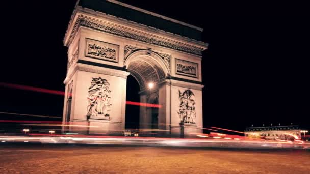 Boog Van Triomphe Champs Elysees Verkeer Nachts Time Lapse — Stockvideo