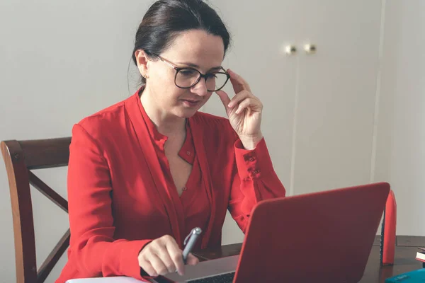 Arbeta hemifrån — Stockfoto