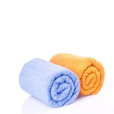 Yeni bir arka planda havlu veya banyo havlusu.
