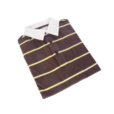 beyaz arka plan üzerinde izole erkekler için gömlek veya polo gömlek.