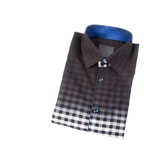 Skjorta eller isolerad vikta fashionabla män skjorta ny. — Stockfoto