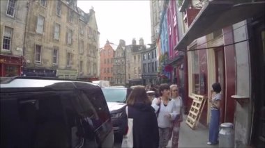 Edinburgh batı yay ve Victoria Street Old Town, Edinburgh, Scotlandedinburgh, Old Town, İskoçya renkli mağazaları ile