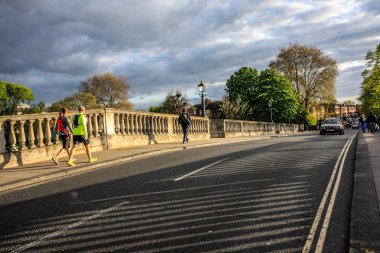 Richmond, Londra, İngiltere, İngiltere'de sokak. 18.04.2014