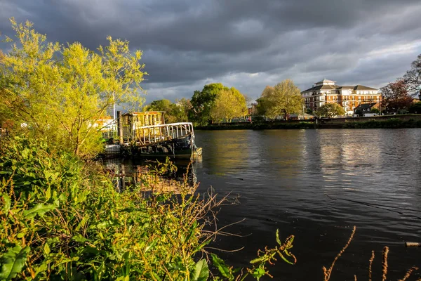 Thames Riverside Richmond Londyn Anglia Wielka Brytania — Zdjęcie stockowe