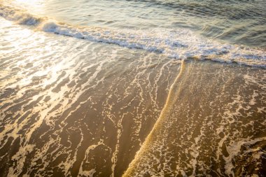 Dalgalar ile okyanus suyu arka plan