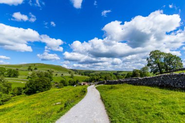 Malham Cove Yorkshire Dales Milli Parkı turist Attraction, Ingiltere, Birleşik Krallık