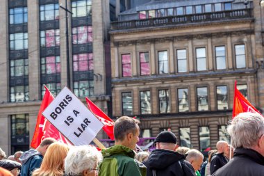 Glasgow, İskoçya, 31 Ağustos 2019. 'Darbeyi durdurun': Glasgow, George Meydanı'nda protestolar