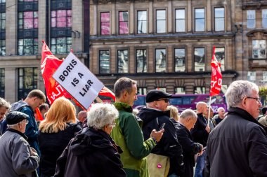 Glasgow, İskoçya, 31 Ağustos 2019. 'Darbeyi durdurun': Glasgow, George Meydanı'nda protestolar