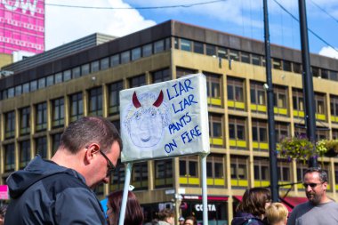 Glasgow, İskoçya, 31 Ağustos 2019. 'Darbeyi durdurun': Glasgow, George Meydanı'nda protestolar. 