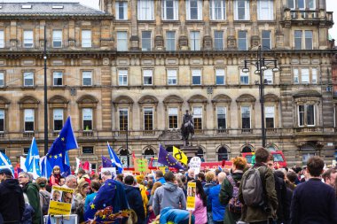 Glasgow, İskoçya, 31 Ağustos 2019. 'Darbeyi durdurun': Glasgow, George Meydanı'nda protestolar. 