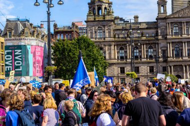 Glasgow, İskoçya, 31 Ağustos 2019. 'Darbeyi durdurun': Glasgow, George Meydanı'nda protestolar