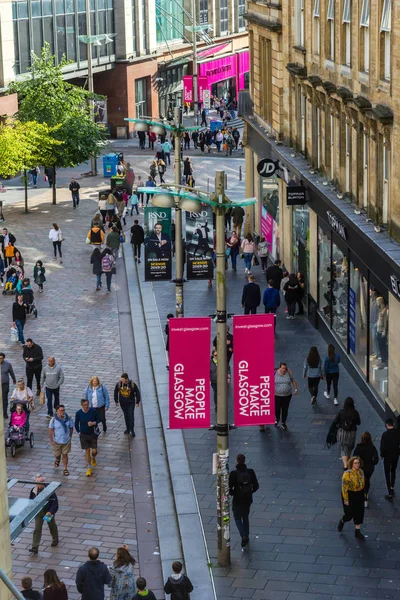 Glasgow Szkocja Sierpień 2019 Ludzie Spacerują Ulicy Buchanan Sauchiehall Widok — Zdjęcie stockowe