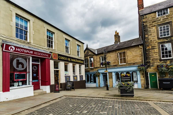 2019 Alnwick Northumberland England Old Market Place — стоковое фото