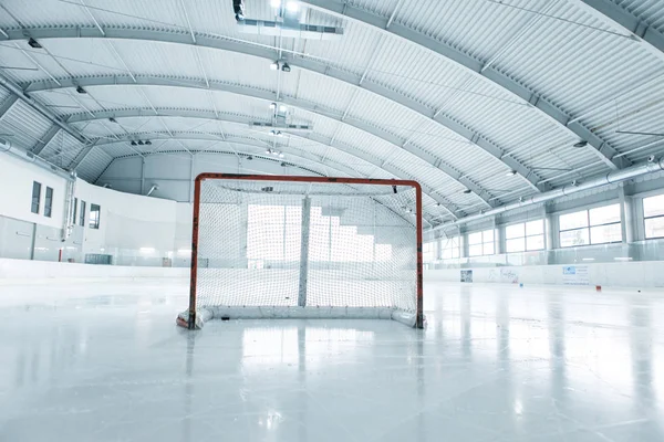 Red Hockey Sobre Hielo Vacía Anillo — Foto de Stock