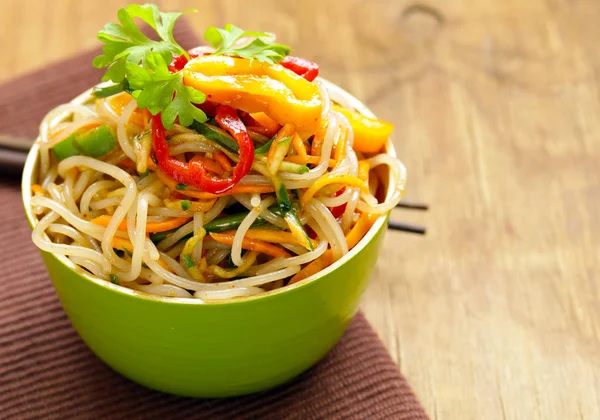 Ensalada Asiática Fideos Arroz Con Verduras Funchoza — Foto de Stock