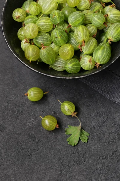 Fresh Organic Gooseberry Berries Black Background — Stock Photo, Image