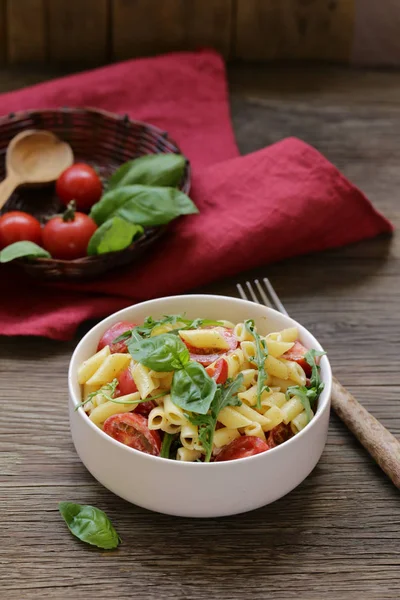 Salad Pasta Penne Tomatoes Arugula — Stock Photo, Image