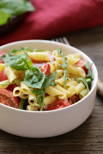 Salad Pasta Penne Tomatoes Arugula — Stock Photo, Image