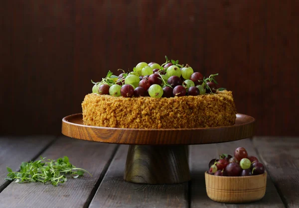 Torta Fatta Casa Dessert Con Noci Bacche — Foto Stock