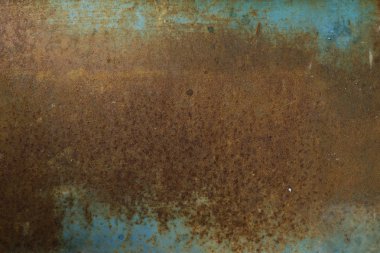 Eski paslı demir zemin