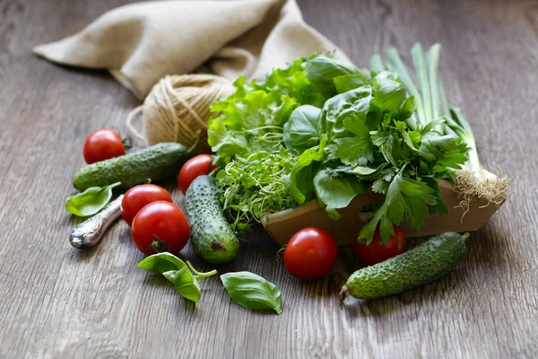 Vegetables Greens Salad Wooden Table — Stock Photo, Image