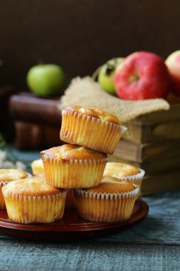 elma muffins tatlı, sağlıklı gıda