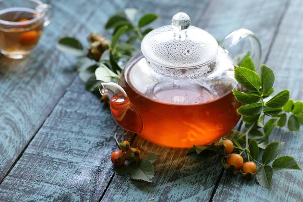 organic berries rosehip tea for health