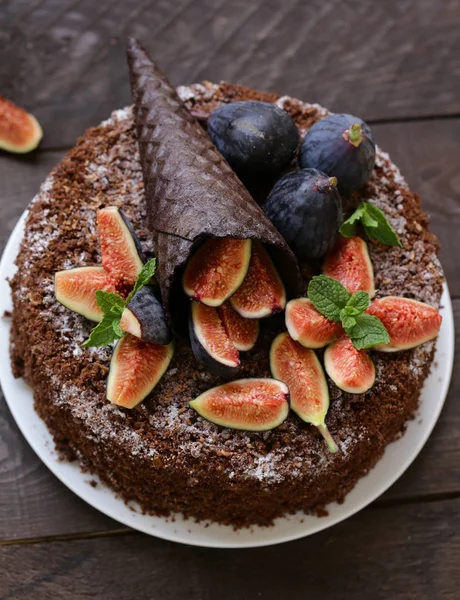 Chocolate Cake Fresh Figs Treat — Stock Photo, Image