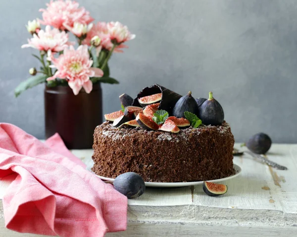 Ciasto Czekoladowe Świeżych Fig Leczeniu — Zdjęcie stockowe