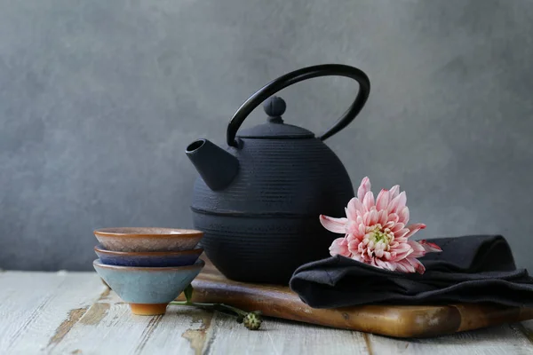 Wasserkocher Aus Gusseisen Für Traditionelle Orientalische Teezeremonie — Stockfoto