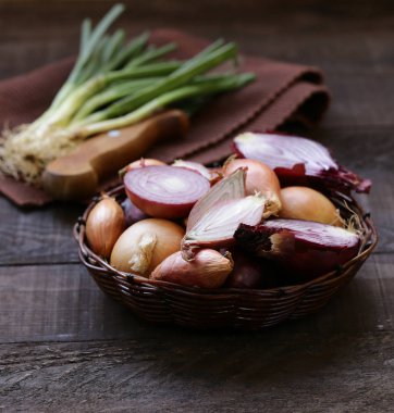 farklı çeşitlerinin doğal organik soğan