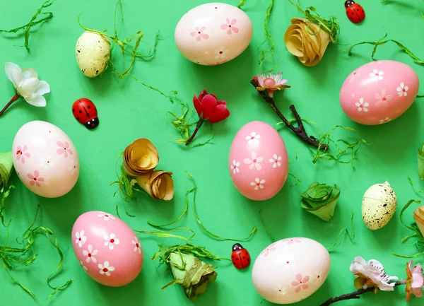 Καλές Διακοπές Πάσχα Διακοσμητικά Πολύχρωμα Αυγά Σύμβολο Μιας Εκδήλωσης Την — Φωτογραφία Αρχείου