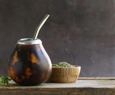 Geleneksel yerba mate çay su kabakları kupa ve bombilla
