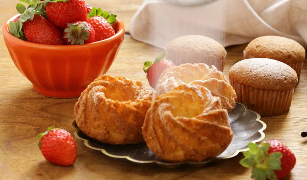 Homemade Pastries Sweet Muffins Powdered Sugar — Stock Photo, Image