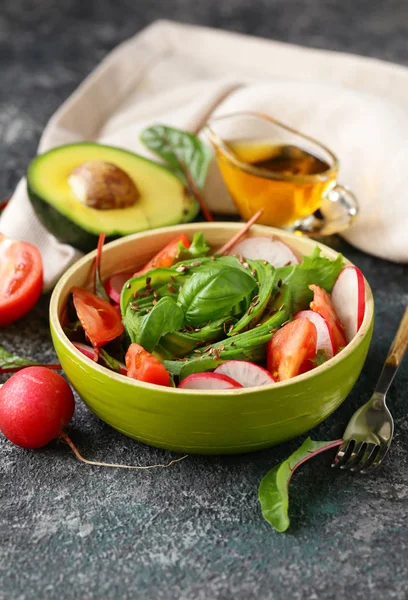 Frischer Avocadosalat Für Gesunde Ernährung — Stockfoto