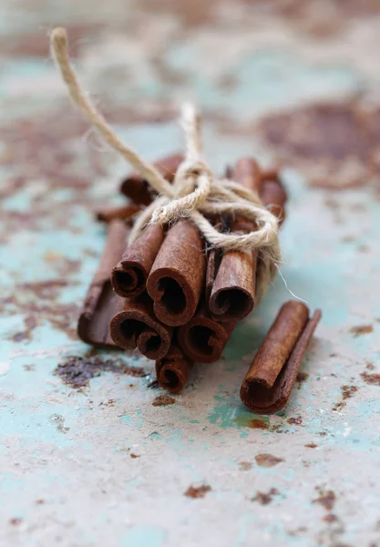 aromatic cinnamon spice for desserts and pastries