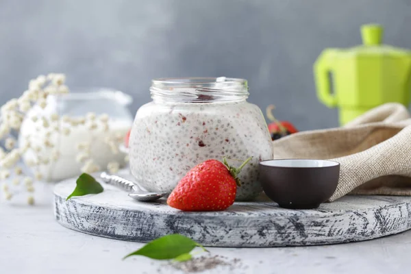 Chia Pudding Met Bessen Voor Een Gezond Voedingspatroon — Stockfoto