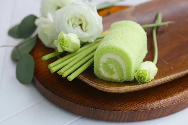 Japanse Dessert Rolt Van Matcha Thee Tafel — Stockfoto