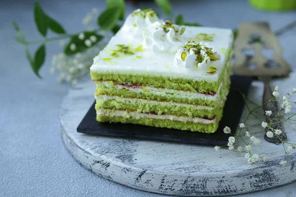 Grön Pistasch Tårta Med Smörkräm Dessert — Stockfoto