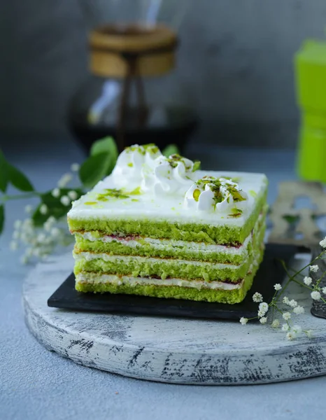 Зеленый Фисташковый Торт Сливочным Кремом Десерт — стоковое фото